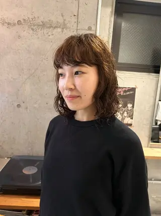 ミディアム パーマ 石原 実のヘアスタイル