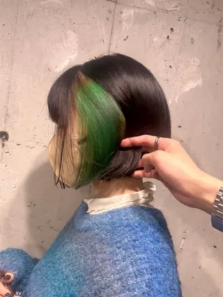 ショート カラー 【縮毛矯正ブリーチ】 MANATO🌈のヘアスタイル