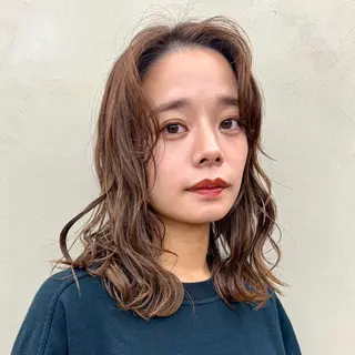 ミディアム パーマ 柔らかいレイヤー🌿 大人ヘア/みっきーのヘアスタイル