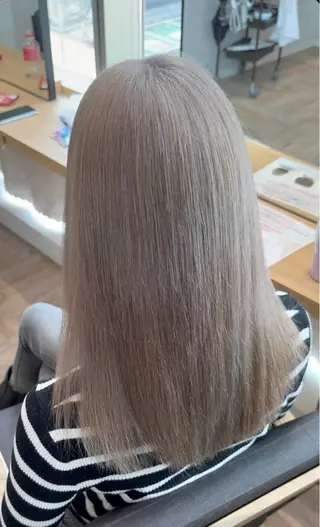 セミロング カラー AVANCE. 玉置日向我のヘアスタイル