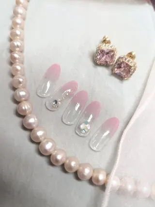 ネイル ヌーディジュエリー ネイルサロンのネイルデザイン