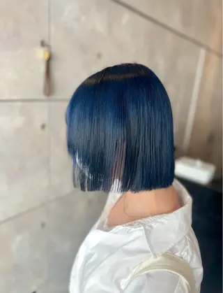 ミディアム カラー 🌈インナーカラー ‘ショウマ’🌈のヘアスタイル