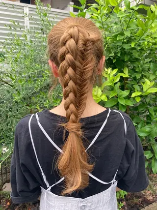 ロング ヘアアレンジ 透明感カラー 板橋　島村美咲のヘアスタイル