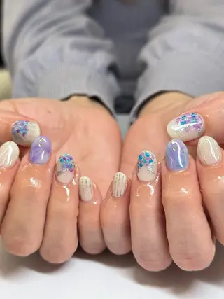 ネイル WHITELY みどりのネイルデザイン