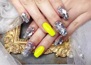 ネイル マジック ミラーのネイルデザイン