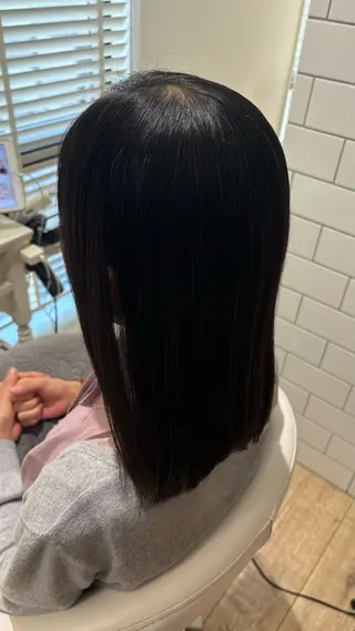 ロング カラー 似合わせ 顔周りYUUGAのヘアスタイル