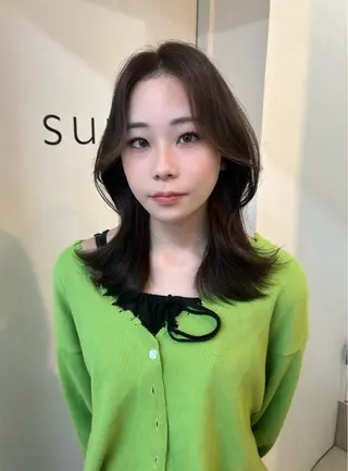 ミディアム カラー 心斎橋l大人韓国ヘア レイヤー×艶カラーのヘアスタイル