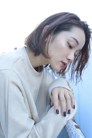 ミディアム 大久保寿高✨ なりたい色を叶える✨のヘアスタイル