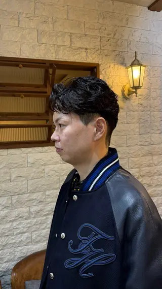 パーマ メンズパーマ✨️/ 縮毛カラー🫧あきはのヘアスタイル