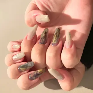 ネイル ウシク ミユキのネイルデザイン