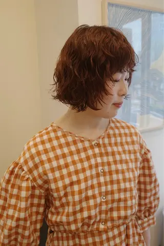 ショート パーマ 西山 紗耶香🪽 透明感カラー/ボブのヘアスタイル