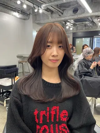 ロング カラー 新宿/韓国ヘア/ 髪質改善ストレートのヘアスタイル