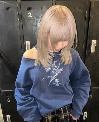 セミロング カラー ハイトーン特化🤍 Ayakaのヘアスタイル