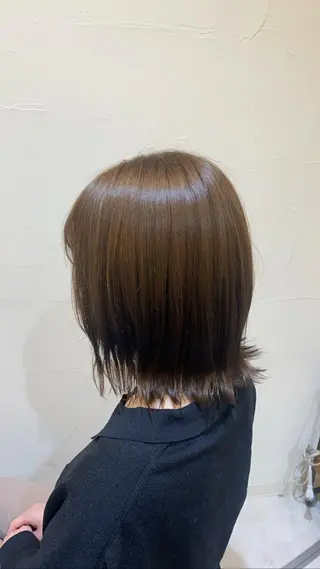 ミディアム 横山 カミールのヘアスタイル