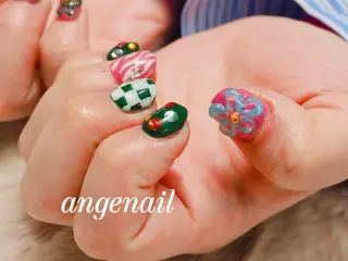 ネイル オーナーネイリスト MAKIのネイルデザイン