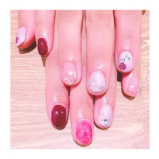 ネイル 透明感♡︎♡︎ 佐々木早苗のヘアスタイル