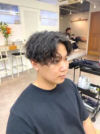パーマ メンズ シャドウパーマ/ 波巻パーマYu-Kiのヘアスタイル