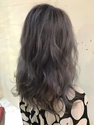 ロング カラー 神山 昌子のヘアスタイル