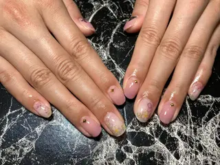 ネイル ✴︎ Delightのネイルデザイン