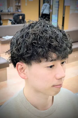 ショート パーマ 理容プラージュ燕三条 福井のヘアスタイル