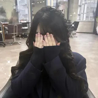 ロング OZ梅田♡ ゆはなブリーチのヘアスタイル