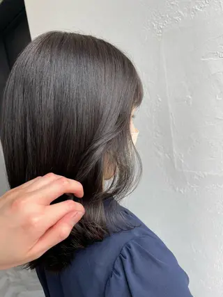 ミディアム フェミニンスタイル/ 艶カラー/amiのヘアスタイル