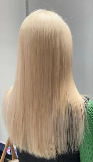 ロング カラー ITbyALBUM藤沢店所属・IT by ALBUM立川のヘアスタイル