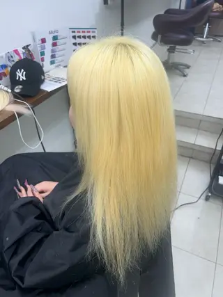 カラー ダブルスキルエクステ /羽エクステ白石宇由のヘアスタイル