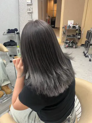 セミロング カラー 天神￤カラー￤ まなみ🎀💞のヘアスタイル