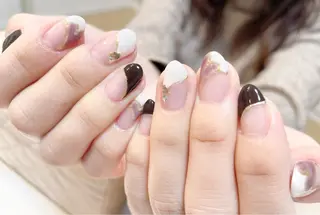 ネイル manis .のネイルデザイン