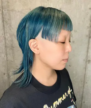 ミディアム カラー 派手髪デザインカラー ヒロカのヘアスタイル
