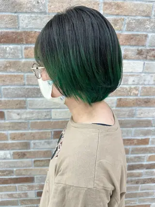 ショート カラー 齋藤 らいのヘアスタイル