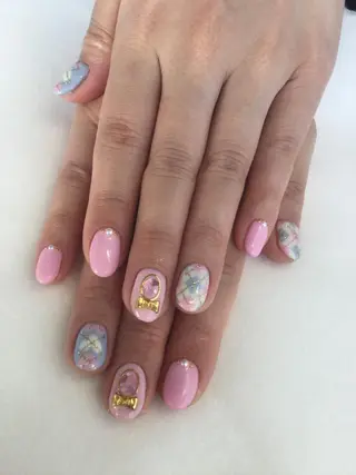 ネイル 💎🐰 saki. m 🐰💎のネイルデザイン