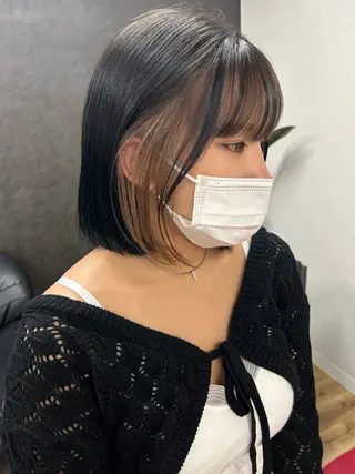 ショート カラー レイヤー/インナー カラー🦋ルイのヘアスタイル