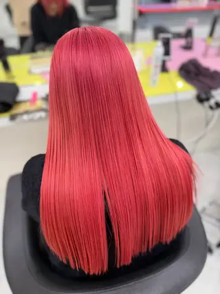 セミロング カラー ヘアアレンジ 🫧モテる💗ダメー ジレスハイトーン🫧のヘアスタイル