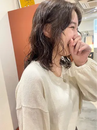 ミディアム カラー ayu/伏見/名古屋 /パーマ/艶カラーのヘアスタイル