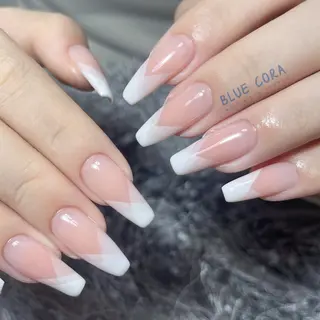 ネイル BLUE CORAのネイルデザイン