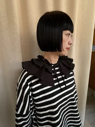 ショート カラー カワサキ カエデのヘアスタイル