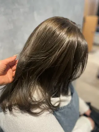 セミロング カラー ヘアアレンジ 透明感カラー/推しカ ラー☁️JURAのヘアスタイル