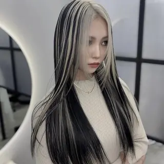 ロング カラー Ren. 🦋デザインカラーのヘアスタイル