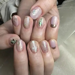 ネイル 里見 麗のネイルデザイン