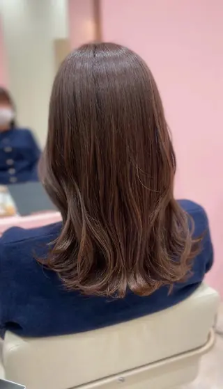 カラー 🍒Megumi /暖色寒色系カラーのヘアスタイル