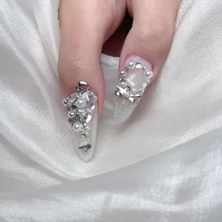 ネイル Maggie Nail🦩のネイルデザイン