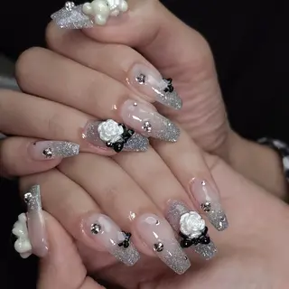 ネイル Dark Honey nozomiのネイルデザイン