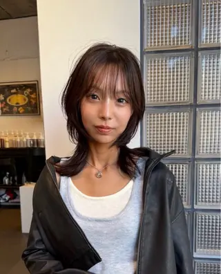 ミディアム カラー 池田 早希のヘアスタイル