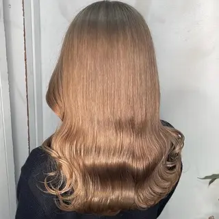 ロング カラー 梅原 姫🍬🐰のヘアスタイル