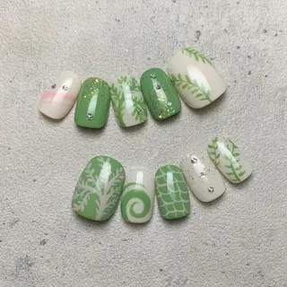 ネイル FIORITURA aiのネイルデザイン