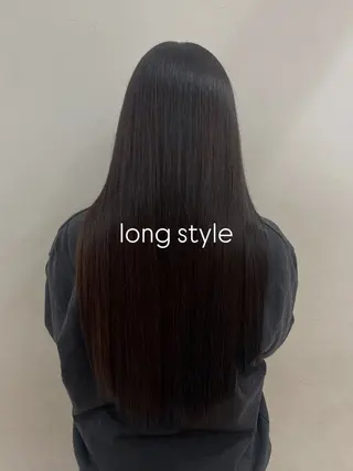 ロング 荒川 三希のヘアスタイル