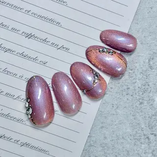 ネイル 一人ひとりに寄り添う 施術🌈IRiS🪽のネイルデザイン
