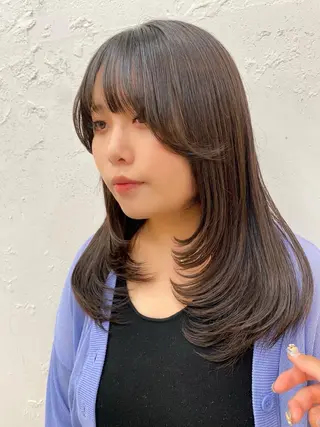 セミロング 似合わせヘア 💇🏻‍♀/マリアのヘアスタイル
